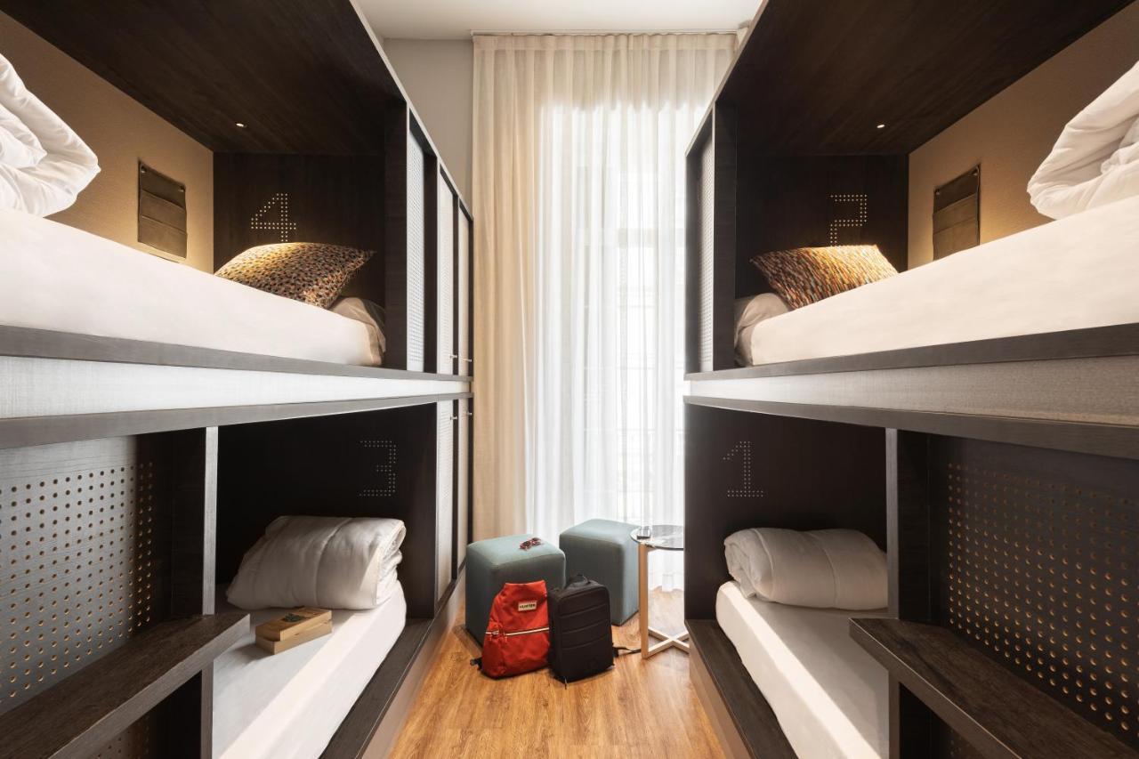 Bed 6-Bed Female Dormitory Room