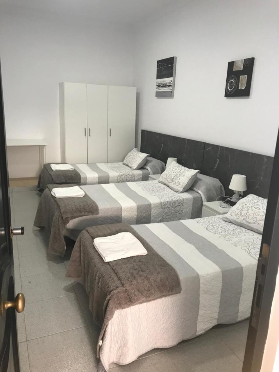 Triple Room Private Bathroom,727825324:JPEG