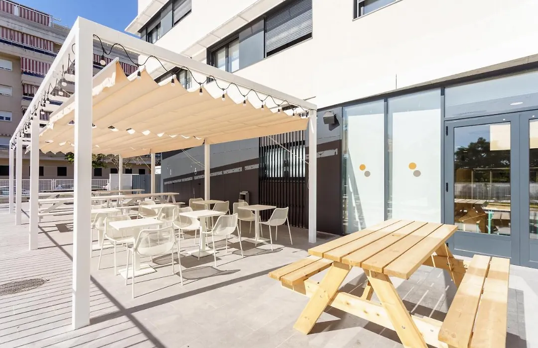 Residencia Universitaria Resa Campus Málaga-1