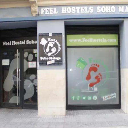 Feel Hostels Soho Malaga-3