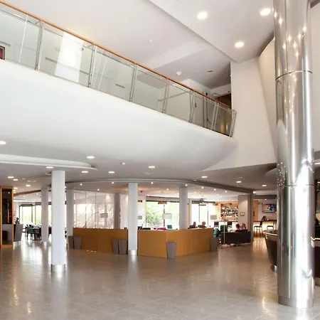 Hilton Garden Inn Malaga-3