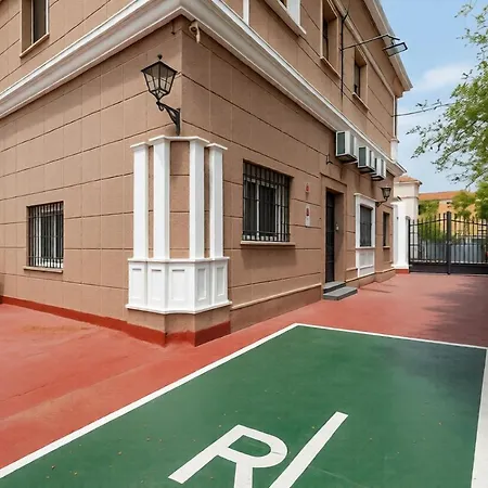 Ayz Elcano - Auto Check-In Property-3